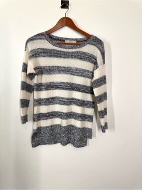 LOFT White & Blue Striped Crewneck Lightweight Knit Sweater Small 3/4 Sleeve